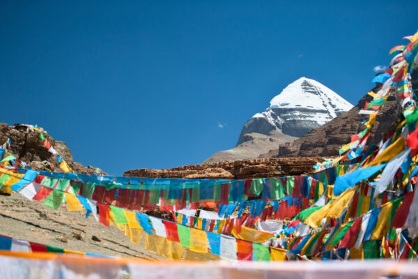 Divine Kailash Mansarovar Helicopter Yatra