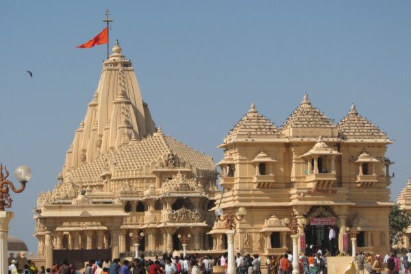 Dwarka Somnath Jyotirlinga Yatra – Gujarat Temple Tour