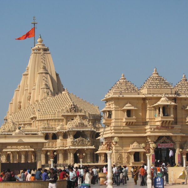 Dwarka Somnath Jyotirlinga Yatra – Gujarat Temple Tour